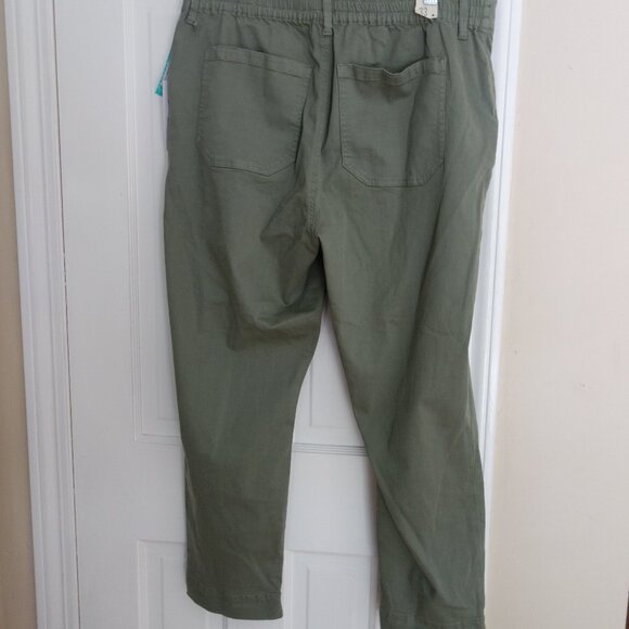 NWT COSMIC BLUE LOVE Matcha Green Crop Pants – Sz 33 - Picture 2 of 6